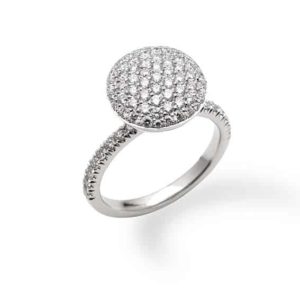 Zilveren ring met kleine steentjes